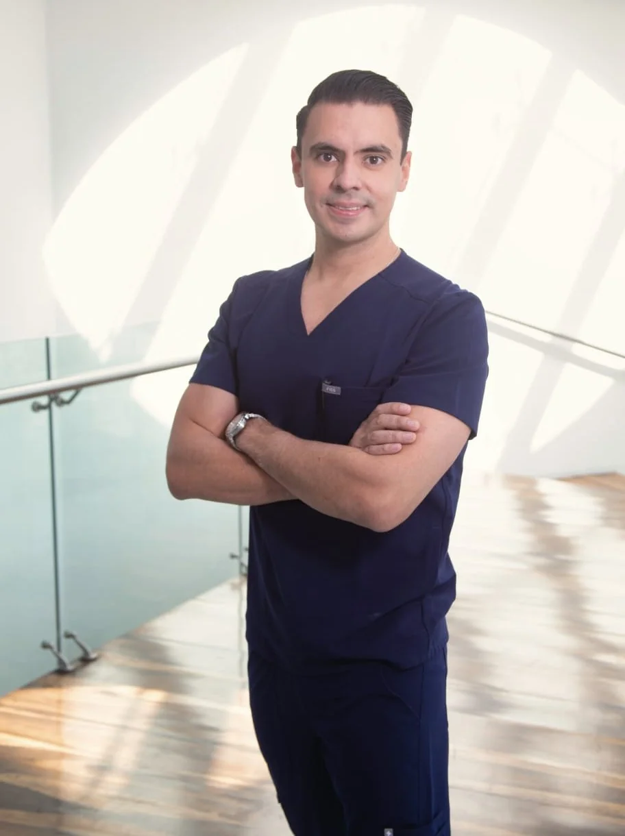 Dr. Rufino Noyola Santamaria urólogo